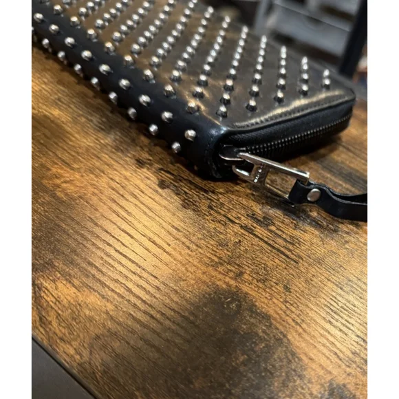 Jimmy Choo Carnaby Leather Wallet With Studs Black Gunmetal - Picture 3 of 16